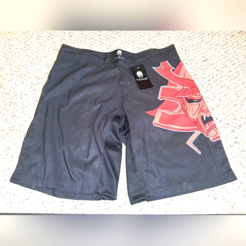 Mens XL Verus Mma Boxing Shorts